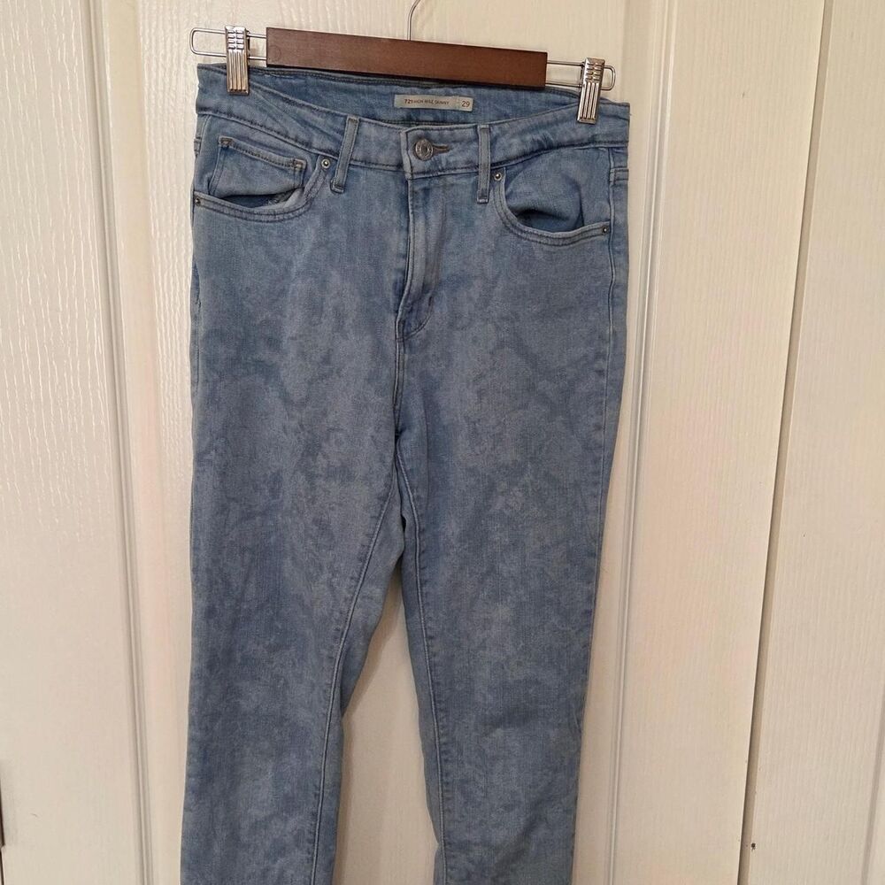 Levi-s Women's Blue Jeans